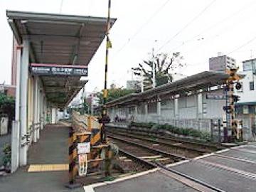 西太子堂駅／徒歩3分・約240m