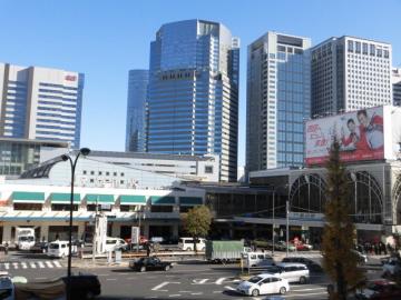 品川駅／徒歩14分・約1,080m