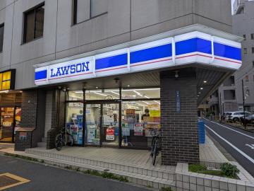 ローソン新宿一丁目店／徒歩2分・約120m