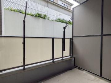 バルコニー バルコニー