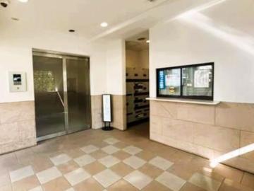 ロビー
