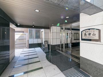 エントランス／外と内をつなぐエントランスは、まさに顔となる場所。