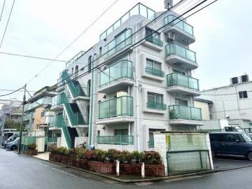 外観／スタイリッシュで落ち着いた外観